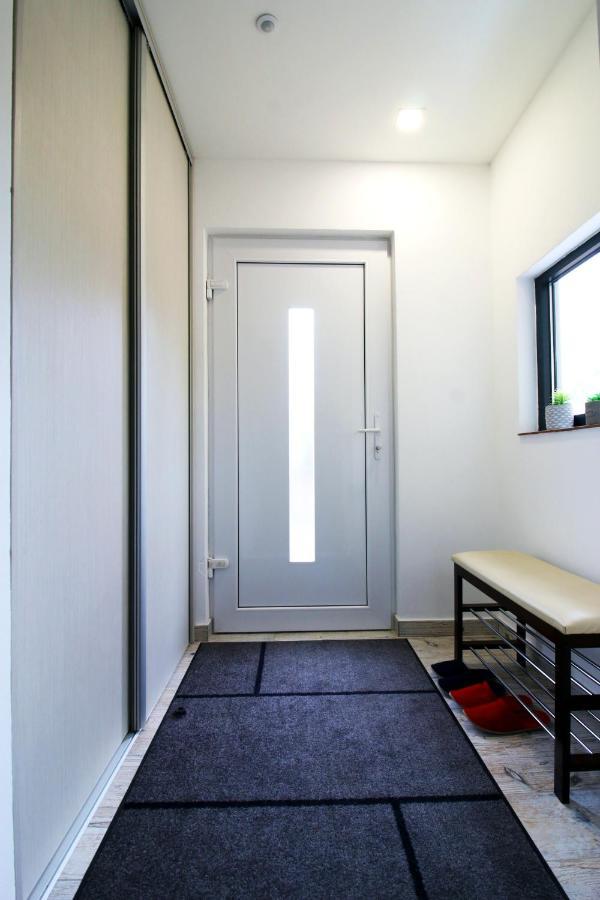 2 Bedrooms House With Enclosed Garden And Wifi At Slezska Ostrava Kültér fotó