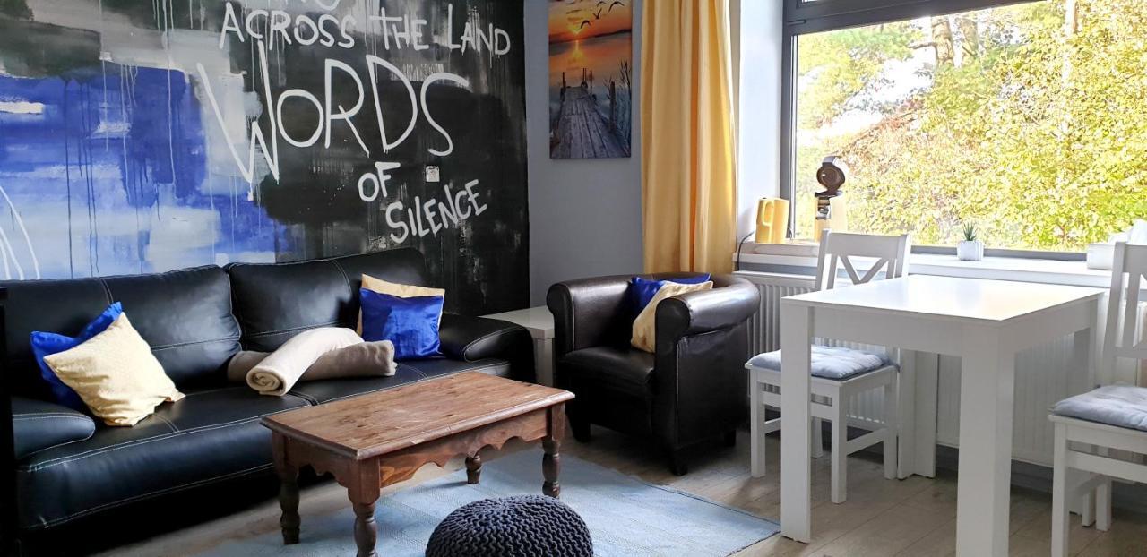 2 Bedrooms House With Enclosed Garden And Wifi At Slezska Ostrava Kültér fotó